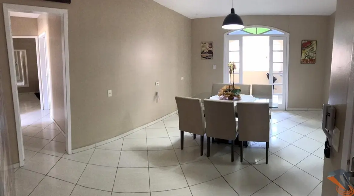 Foto 6 de Casa com 5 quartos à venda, 265m2 em Ponte do Imaruim, Palhoca - SC
