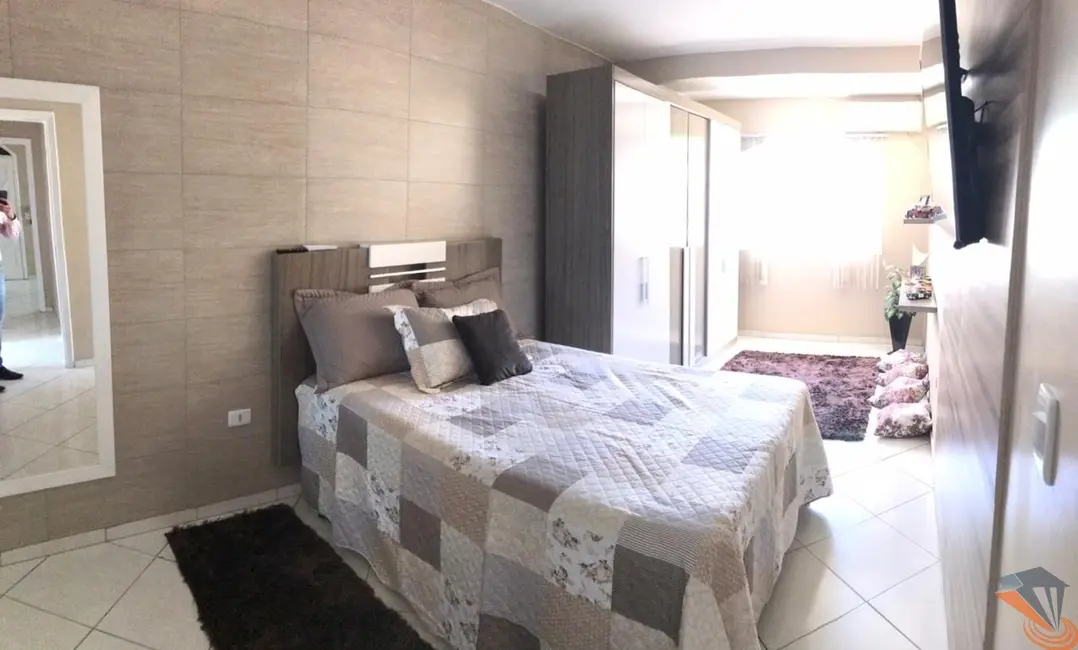 Foto 9 de Casa com 5 quartos à venda, 265m2 em Ponte do Imaruim, Palhoca - SC