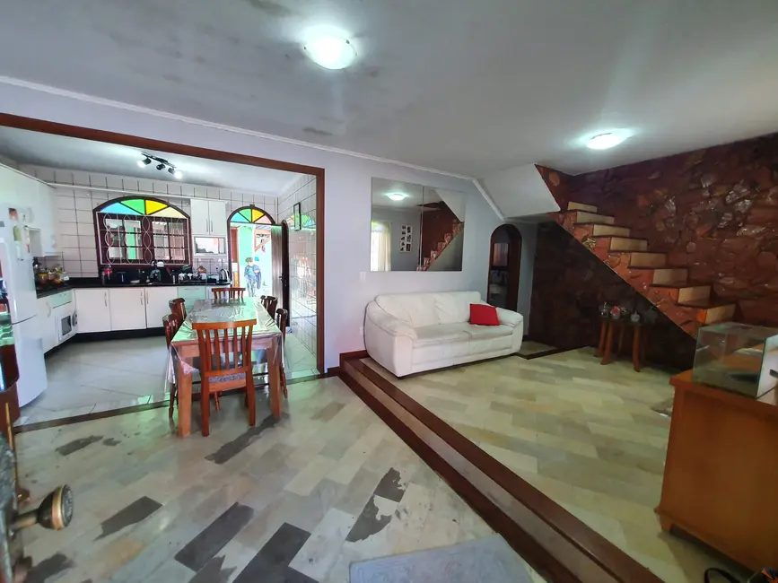 Foto 6 de Casa com 4 quartos à venda, 230m2 em Centro, Sao Jose - SC