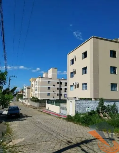 Foto 3 de Terreno / Lote à venda, 360m2 em Serraria, Sao Jose - SC