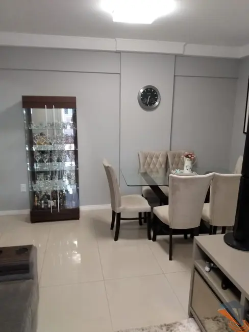 Foto 9 de Apartamento com 2 quartos à venda, 79m2 em Barreiros, Sao Jose - SC