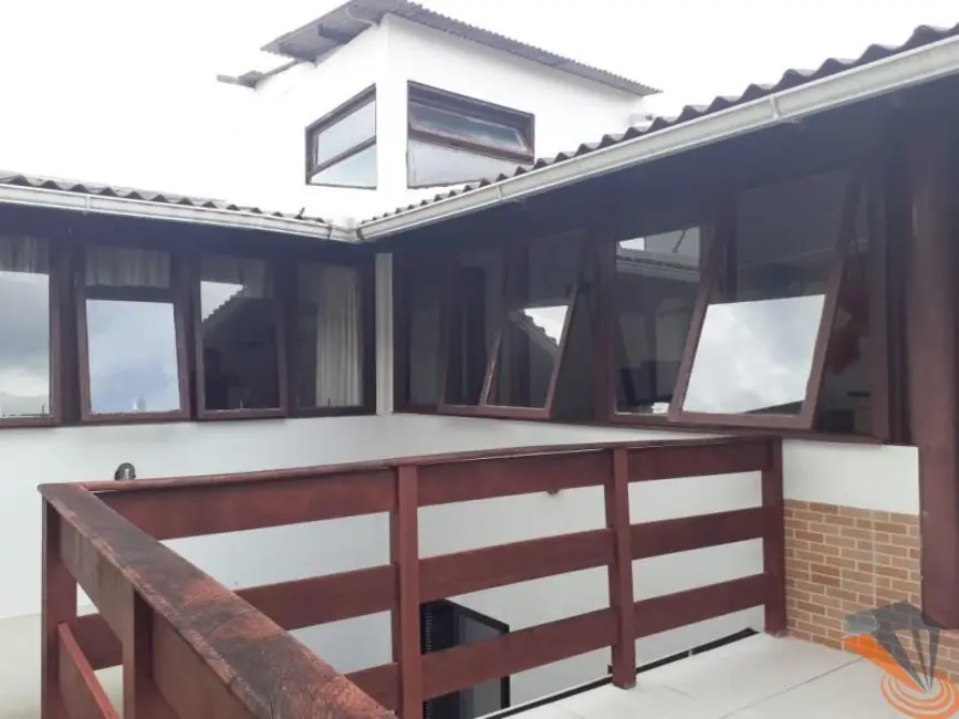 Foto 1 de Casa com 6 quartos à venda, 230m2 em Saco dos Limões, Florianopolis - SC