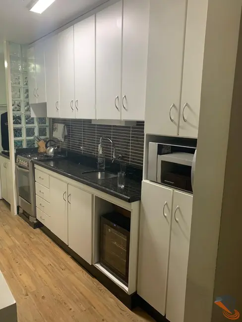 Apartamento com 3 quartos à venda, 79m2 em Centro, Florianopolis - SC - imagem 5 Foto 5 de Apartamento com 3 quartos à venda, 79m2 em Centro, Florianopolis - SC