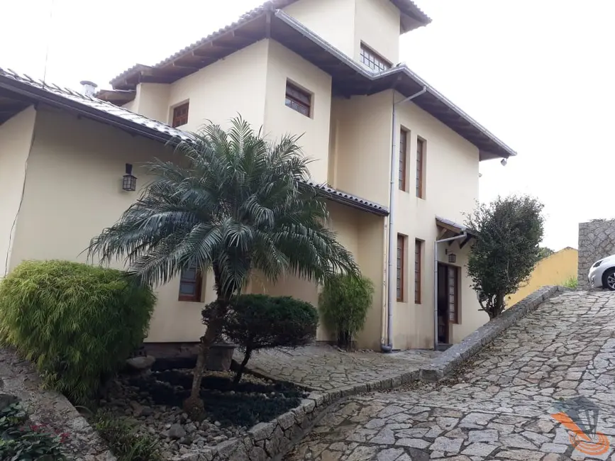 Foto 1 de Casa com 3 quartos à venda, 210m2 em Centro, Florianopolis - SC