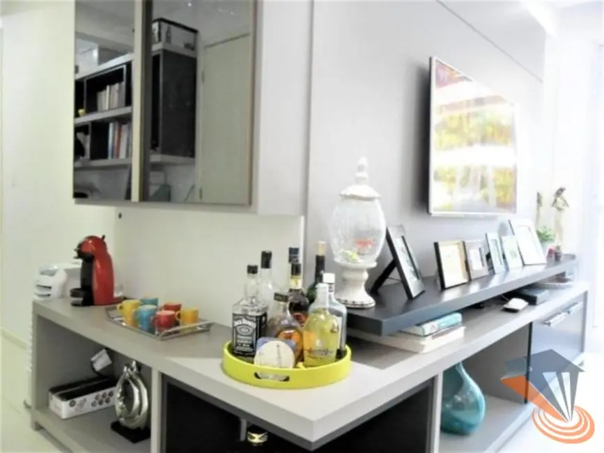 Foto 6 de Apartamento com 2 quartos à venda, 75m2 em Coloninha, Florianopolis - SC