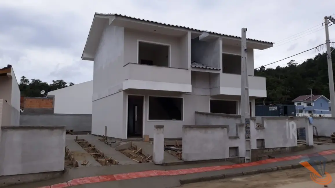 Foto 1 de Casa com 2 quartos à venda, 63m2 em Bela Vista, Palhoca - SC