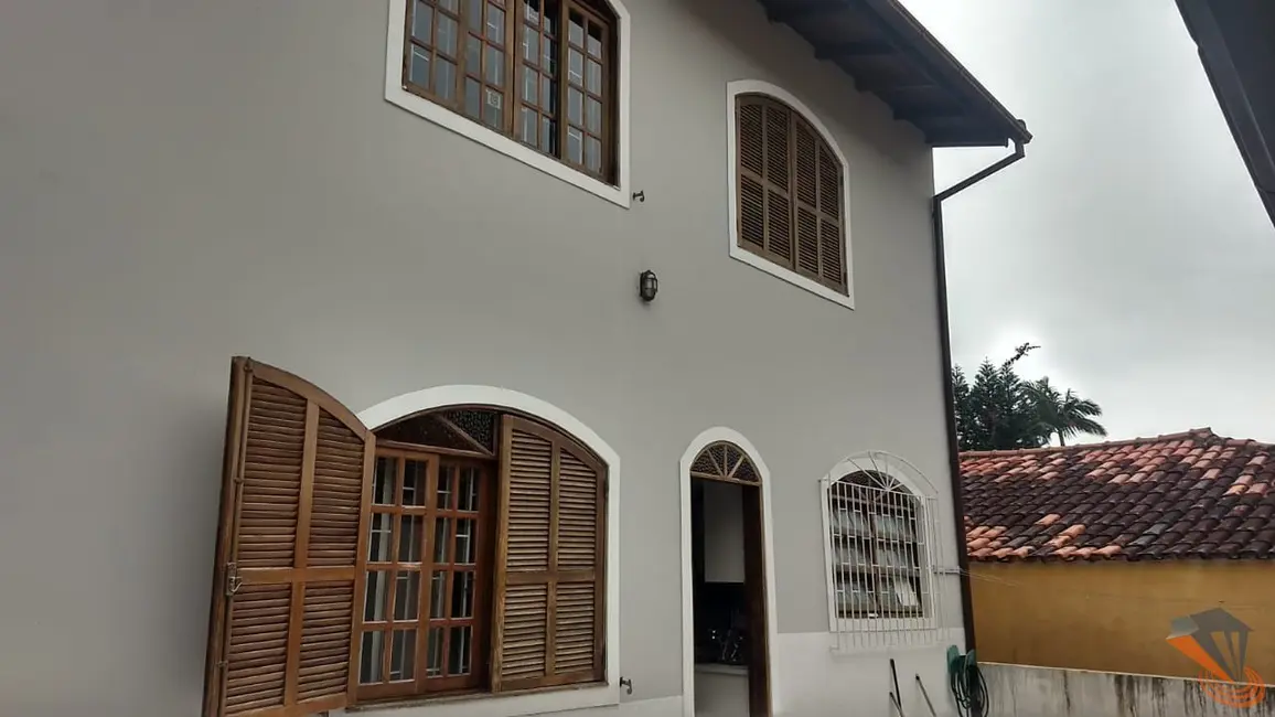 Casa com 4 quartos à venda, 160m2 em Coqueiros, Florianopolis - SC - imagem 4 Foto 4 de Casa com 4 quartos à venda, 160m2 em Coqueiros, Florianopolis - SC