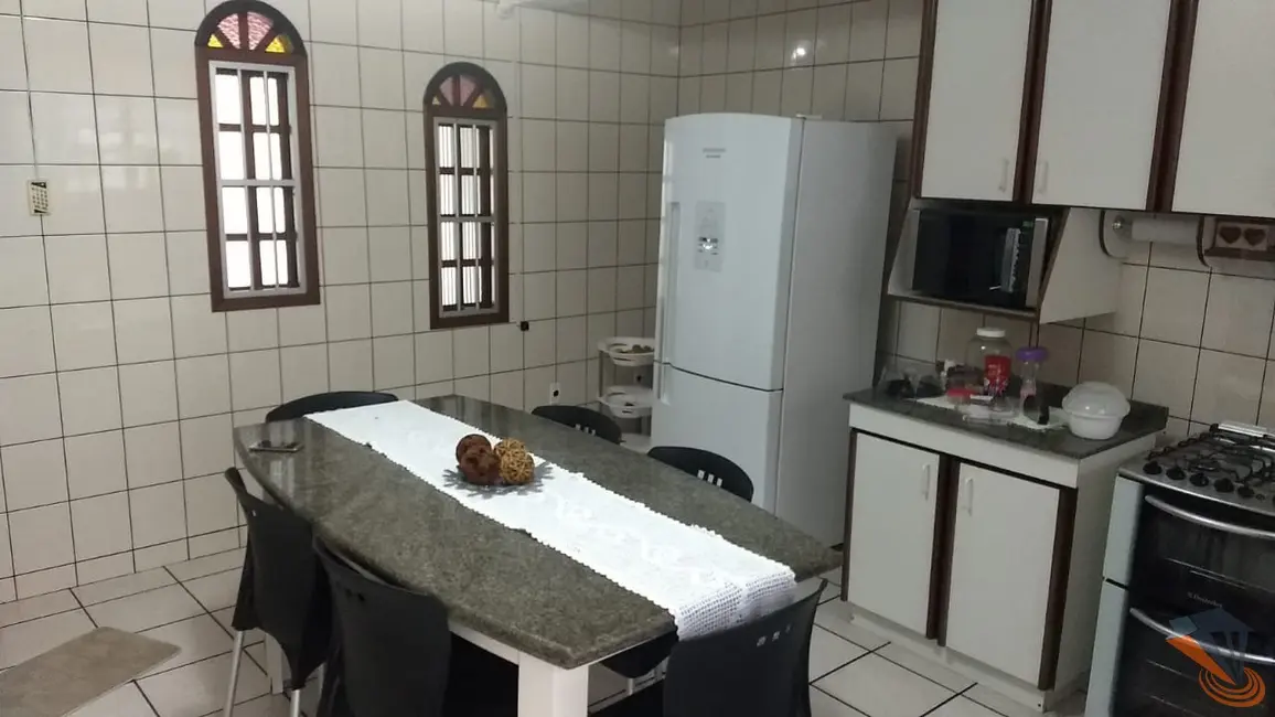 Casa com 4 quartos à venda, 160m2 em Coqueiros, Florianopolis - SC - imagem 7 Foto 7 de Casa com 4 quartos à venda, 160m2 em Coqueiros, Florianopolis - SC