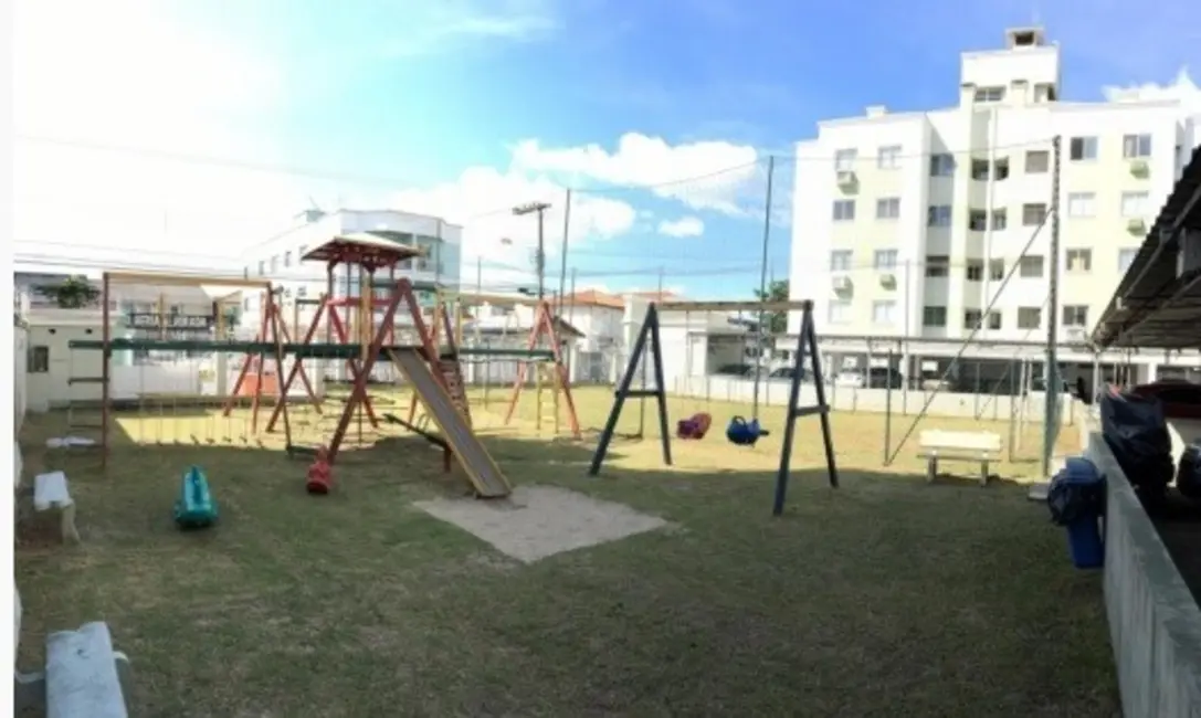 Foto 1 de Apartamento com 2 quartos à venda, 52m2 em Areias, Sao Jose - SC