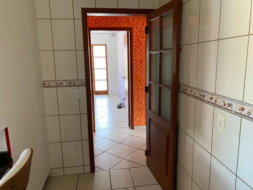 Foto 8 de Casa com 3 quartos à venda, 200m2 em Serraria, Sao Jose - SC