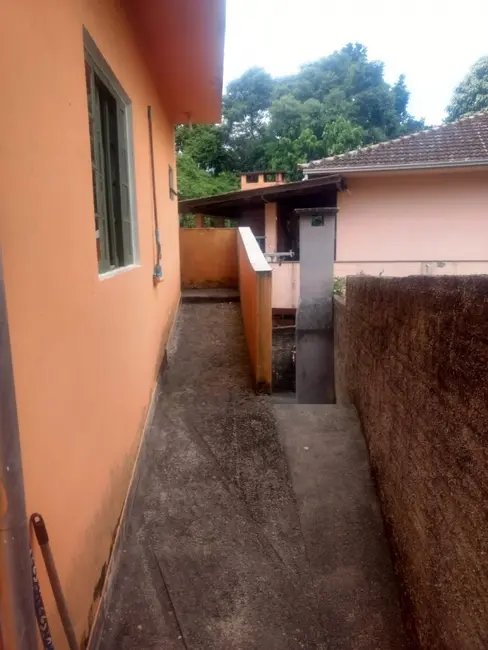 Foto 3 de Casa com 3 quartos à venda, 120m2 em Centro, Sao Jose - SC