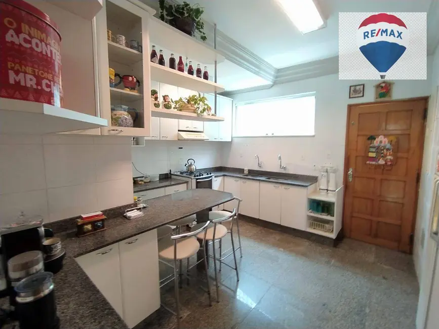 Casa de Condomínio com 4 quartos à venda, 375m2 em Ponta Negra, Manaus - AM - imagem 5 Foto 5 de Casa de Condomínio com 4 quartos à venda, 375m2 em Ponta Negra, Manaus - AM