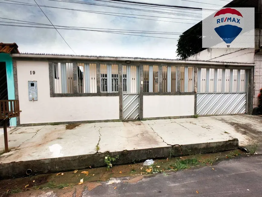 Foto 2 de Casa com 4 quartos à venda, 300m2 em Parque 10 de Novembro, Manaus - AM