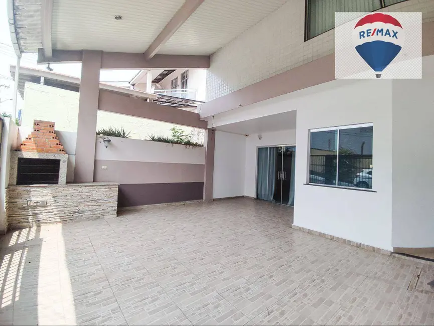 Casa de Condomínio com 3 quartos à venda, 212m2 em Ponta Negra, Manaus - AM - imagem 3 Foto 3 de Casa de Condomínio com 3 quartos à venda, 212m2 em Ponta Negra, Manaus - AM