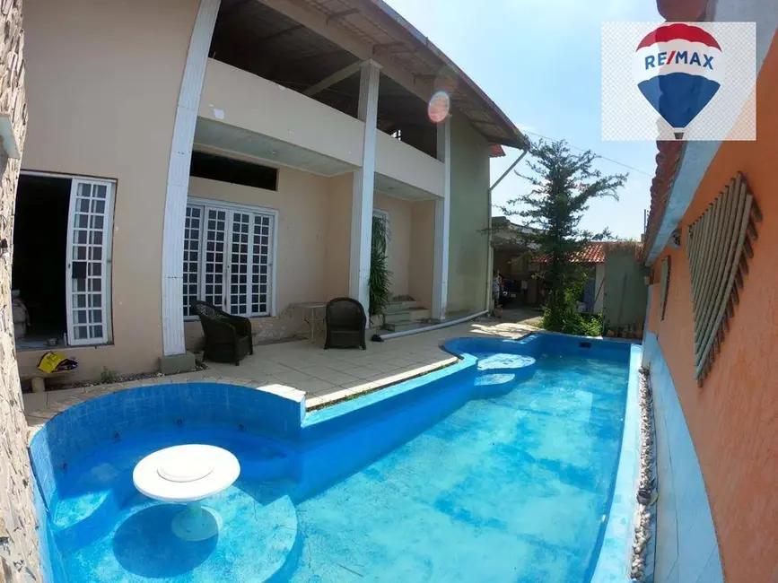 Foto 2 de Casa com 4 quartos à venda, 401m2 em Planalto, Manaus - AM