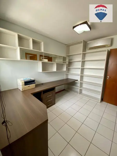 Foto 2 de Apartamento com 3 quartos à venda, 131m2 em Manaus - AM