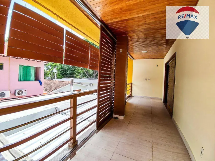 Casa de Condomínio com 3 quartos à venda, 262m2 em Flores, Manaus - AM - imagem 9 Foto 9 de Casa de Condomínio com 3 quartos à venda, 262m2 em Flores, Manaus - AM