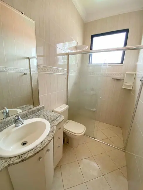 Casa com 5 quartos à venda, 400m2 em Flores, Manaus - AM - imagem 9 Foto 9 de Casa com 5 quartos à venda, 400m2 em Flores, Manaus - AM