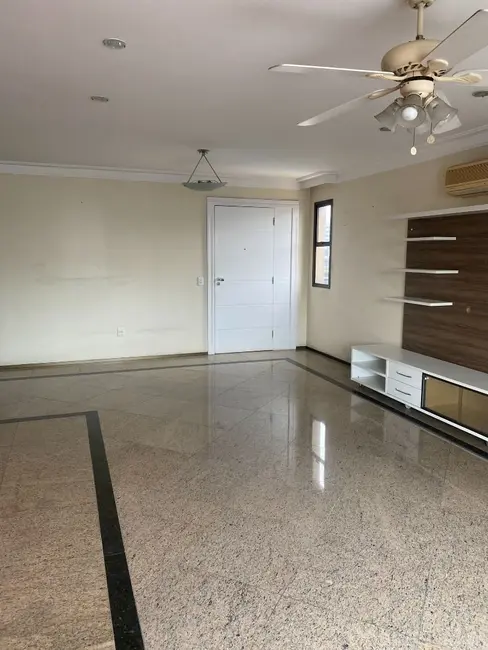 Apartamento com 3 quartos à venda, 190m2 em Nossa Senhora das Graças, Manaus - AM - imagem 5 Foto 5 de Apartamento com 3 quartos à venda, 190m2 em Nossa Senhora das Graças, Manaus - AM