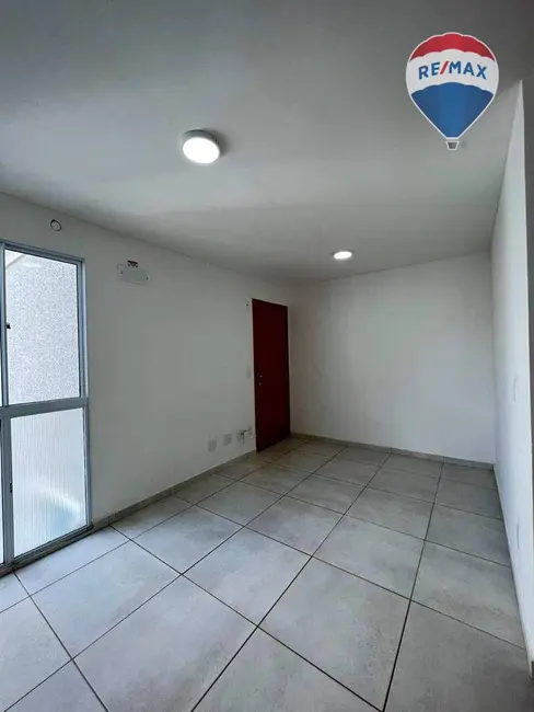 Foto 2 de Apartamento com 2 quartos à venda, 38m2 em Planalto, Manaus - AM