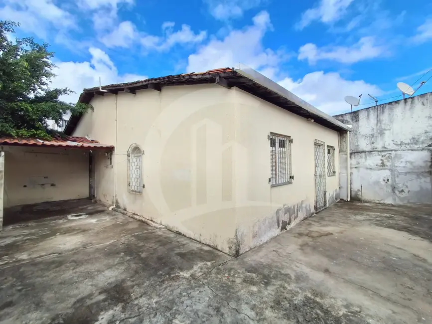 Foto 2 de Casa com 3 quartos para alugar, 120m2 em Aracaju - SE