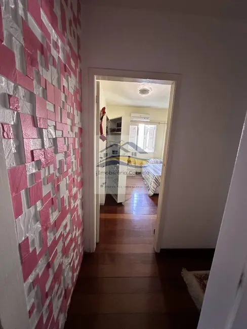 Sobrado com 4 quartos à venda em Santa Catarina, Sapucaia Do Sul - RS - imagem 6 Foto 6 de Sobrado com 4 quartos à venda em Santa Catarina, Sapucaia Do Sul - RS