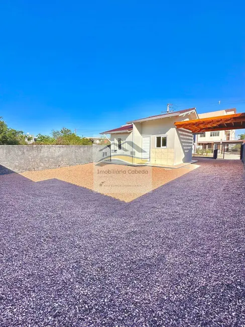 Casa com 2 quartos à venda, 70m2 em Ipiranga, Sapucaia Do Sul - RS - imagem 6 Foto 6 de Casa com 2 quartos à venda, 70m2 em Ipiranga, Sapucaia Do Sul - RS