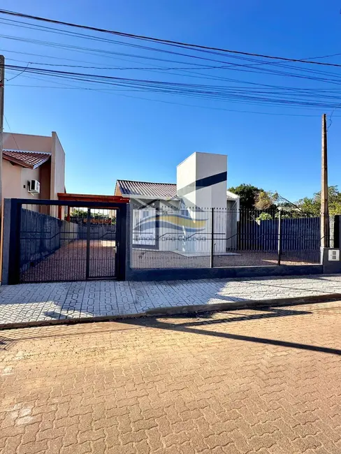 Foto 1 de Casa com 2 quartos à venda, 70m2 em Ipiranga, Sapucaia Do Sul - RS