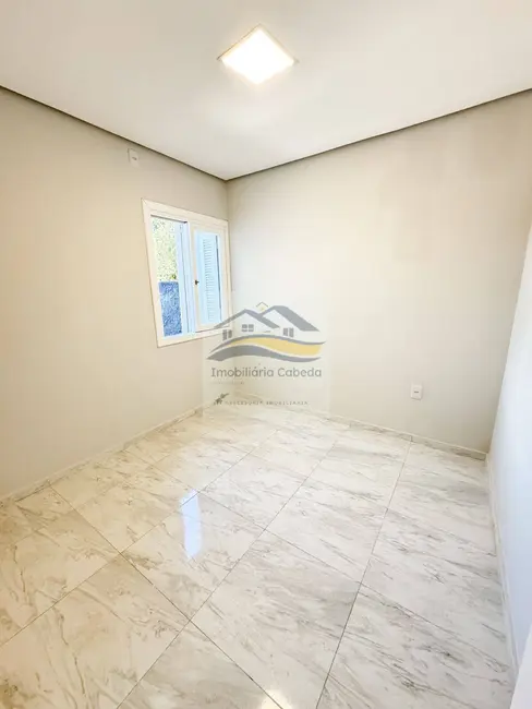 Casa com 2 quartos à venda, 70m2 em Ipiranga, Sapucaia Do Sul - RS - imagem 8 Foto 8 de Casa com 2 quartos à venda, 70m2 em Ipiranga, Sapucaia Do Sul - RS