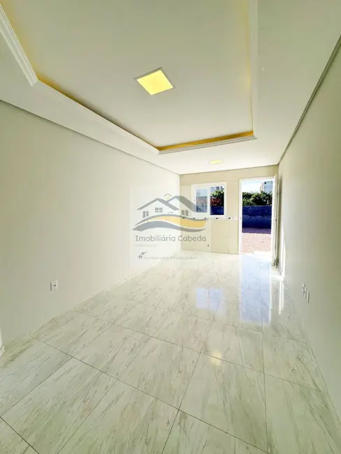 Casa com 2 quartos à venda, 70m2 em Ipiranga, Sapucaia Do Sul - RS - imagem 4 Foto 4 de Casa com 2 quartos à venda, 70m2 em Ipiranga, Sapucaia Do Sul - RS