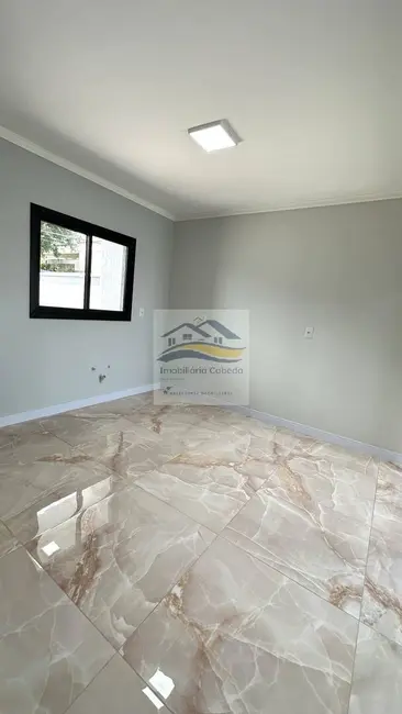 Casa com 2 quartos à venda, 85m2 em Primor, Sapucaia Do Sul - RS - imagem 8 Foto 8 de Casa com 2 quartos à venda, 85m2 em Primor, Sapucaia Do Sul - RS