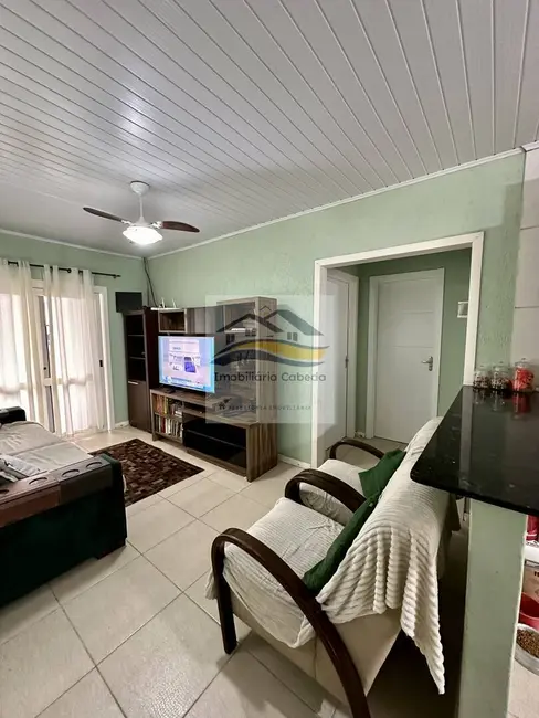 Casa com 2 quartos à venda, 58m2 em Colonial, Sapucaia Do Sul - RS - imagem 4 Foto 4 de Casa com 2 quartos à venda, 58m2 em Colonial, Sapucaia Do Sul - RS