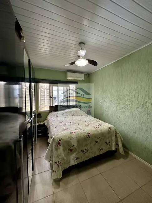 Casa com 2 quartos à venda, 58m2 em Colonial, Sapucaia Do Sul - RS - imagem 3 Foto 3 de Casa com 2 quartos à venda, 58m2 em Colonial, Sapucaia Do Sul - RS