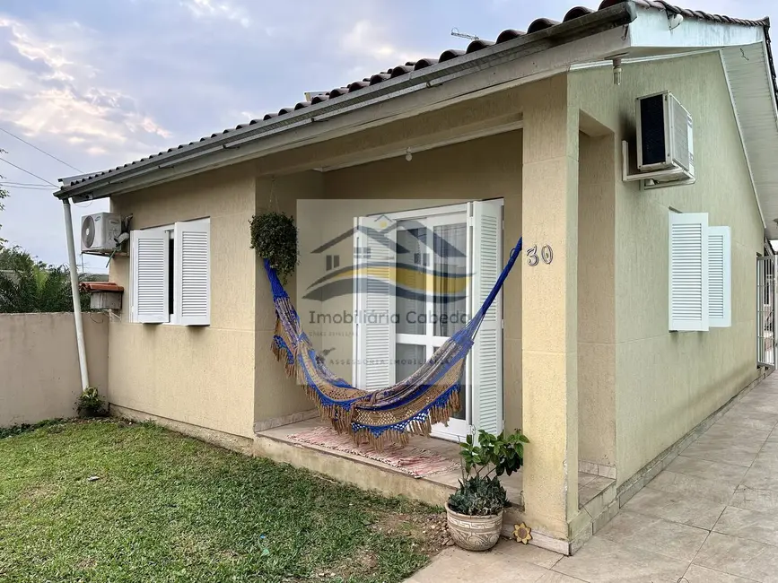 Foto 1 de Casa com 2 quartos à venda, 58m2 em Colonial, Sapucaia Do Sul - RS