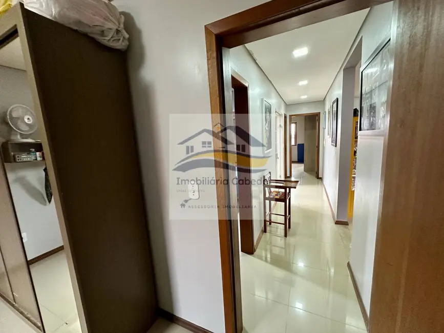 Casa com 3 quartos à venda, 70m2 em Vargas, Sapucaia Do Sul - RS - imagem 7 Foto 7 de Casa com 3 quartos à venda, 70m2 em Vargas, Sapucaia Do Sul - RS