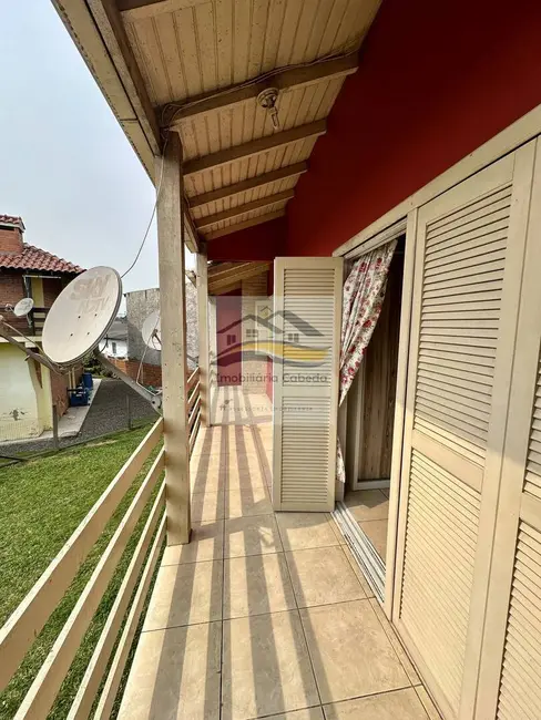 Sobrado com 3 quartos à venda, 128m2 em Colonial, Sapucaia Do Sul - RS - imagem 3 Foto 3 de Sobrado com 3 quartos à venda, 128m2 em Colonial, Sapucaia Do Sul - RS