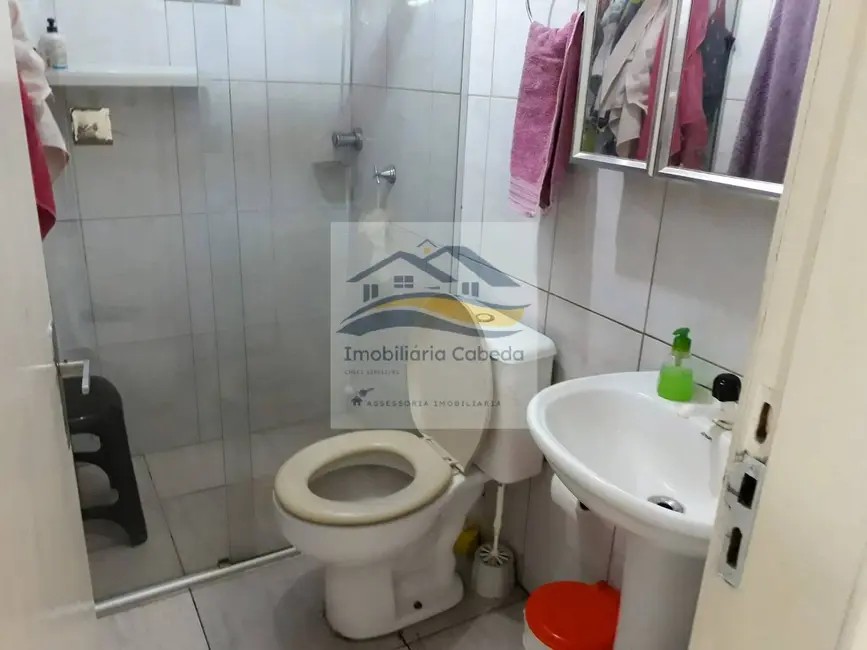 Sobrado com 3 quartos à venda, 340m2 em Tamandaré, Esteio - RS - imagem 5 Foto 5 de Sobrado com 3 quartos à venda, 340m2 em Tamandaré, Esteio - RS
