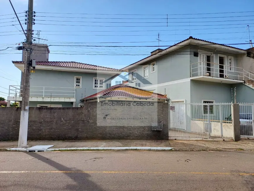Sobrado com 3 quartos à venda, 340m2 em Tamandaré, Esteio - RS - imagem 7 Foto 7 de Sobrado com 3 quartos à venda, 340m2 em Tamandaré, Esteio - RS