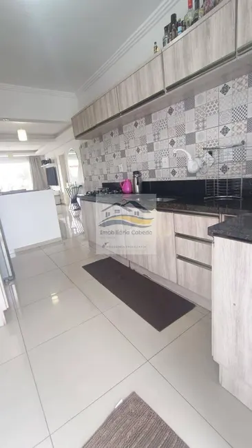 Casa com 3 quartos à venda, 1030m2 em Paraíso, Sapucaia Do Sul - RS - imagem 3 Foto 3 de Casa com 3 quartos à venda, 1030m2 em Paraíso, Sapucaia Do Sul - RS