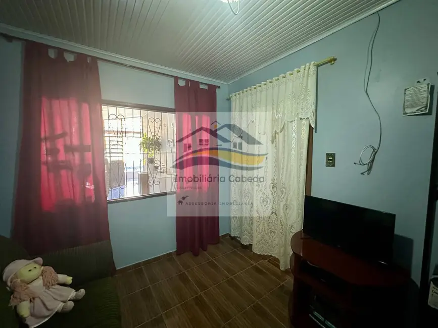 Casa com 3 quartos à venda, 180m2 em Nova Sapucaia, Sapucaia Do Sul - RS - imagem 3 Foto 3 de Casa com 3 quartos à venda, 180m2 em Nova Sapucaia, Sapucaia Do Sul - RS