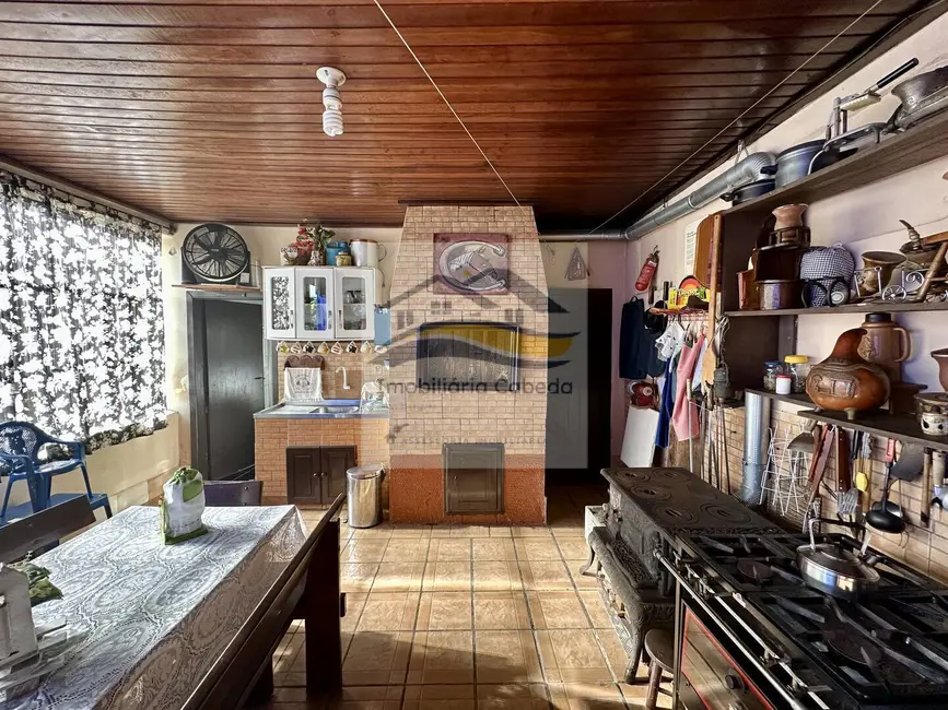 Casa com 3 quartos à venda, 180m2 em Nova Sapucaia, Sapucaia Do Sul - RS - imagem 6 Foto 6 de Casa com 3 quartos à venda, 180m2 em Nova Sapucaia, Sapucaia Do Sul - RS
