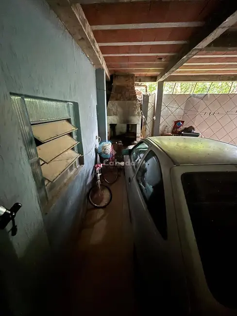 Foto 2 de Casa com 6 quartos à venda em Dihel, Sapucaia Do Sul - RS
