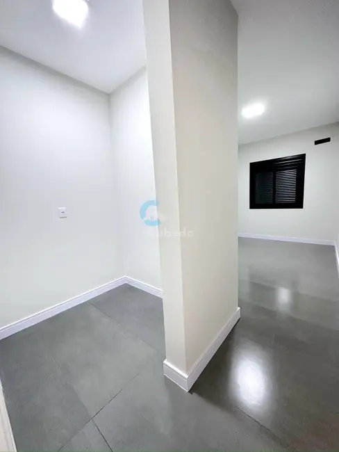 Casa com 3 quartos à venda, 113526m2 em Ipiranga, Sapucaia Do Sul - RS - imagem 6 Foto 6 de Casa com 3 quartos à venda, 113526m2 em Ipiranga, Sapucaia Do Sul - RS