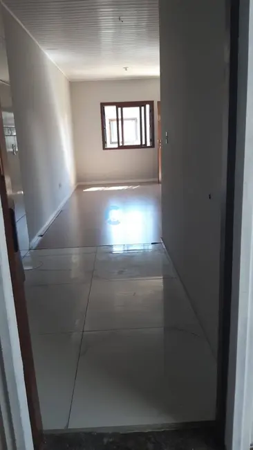 Casa com 2 quartos à venda, 59m2 em Vargas, Sapucaia Do Sul - RS - imagem 4 Foto 4 de Casa com 2 quartos à venda, 59m2 em Vargas, Sapucaia Do Sul - RS
