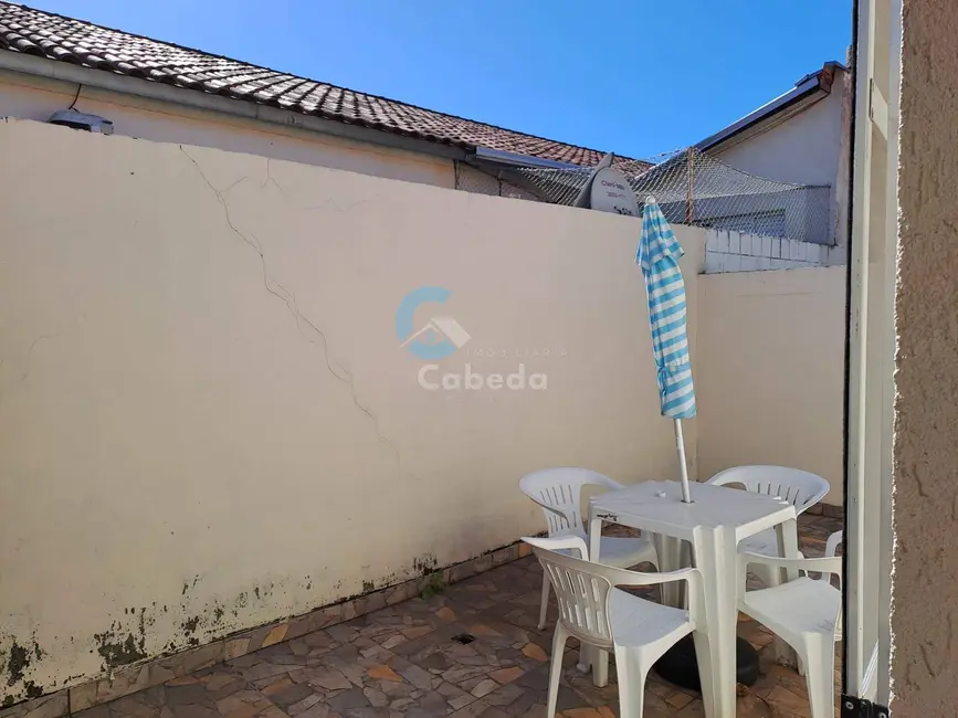 Casa com 2 quartos à venda, 56m2 em Olaria, Canoas - RS - imagem 8 Foto 8 de Casa com 2 quartos à venda, 56m2 em Olaria, Canoas - RS