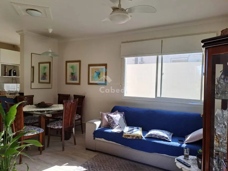 Casa com 2 quartos à venda, 56m2 em Olaria, Canoas - RS - imagem 9 Foto 9 de Casa com 2 quartos à venda, 56m2 em Olaria, Canoas - RS
