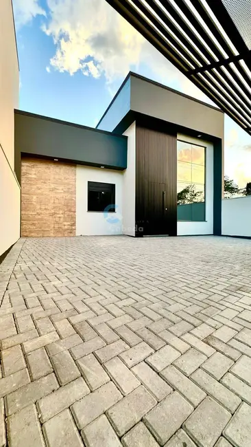 Casa com 2 quartos à venda, 85m2 em Freitas, Sapucaia Do Sul - RS - imagem 3 Foto 3 de Casa com 2 quartos à venda, 85m2 em Freitas, Sapucaia Do Sul - RS