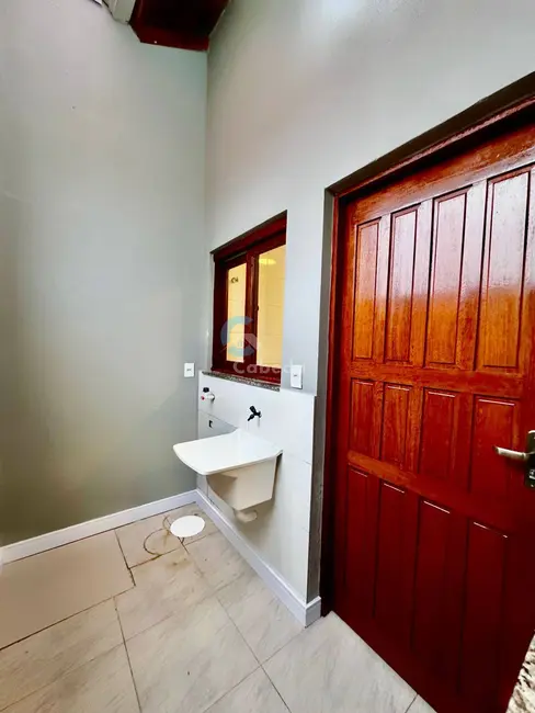 Casa com 2 quartos à venda, 55m2 em Vargas, Sapucaia Do Sul - RS - imagem 3 Foto 3 de Casa com 2 quartos à venda, 55m2 em Vargas, Sapucaia Do Sul - RS