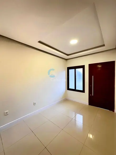 Casa com 2 quartos à venda, 55m2 em Vargas, Sapucaia Do Sul - RS - imagem 4 Foto 4 de Casa com 2 quartos à venda, 55m2 em Vargas, Sapucaia Do Sul - RS