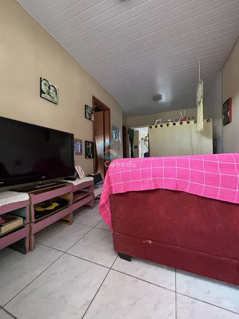 Foto 2 de Casa com 2 quartos à venda, 31m2 em Três Marias, Esteio - RS